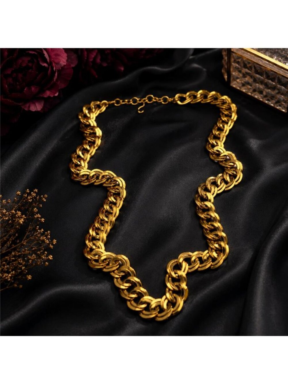 Vintage Monet Gold Tone Chunky Rolo Link Statement Necklace 26 In